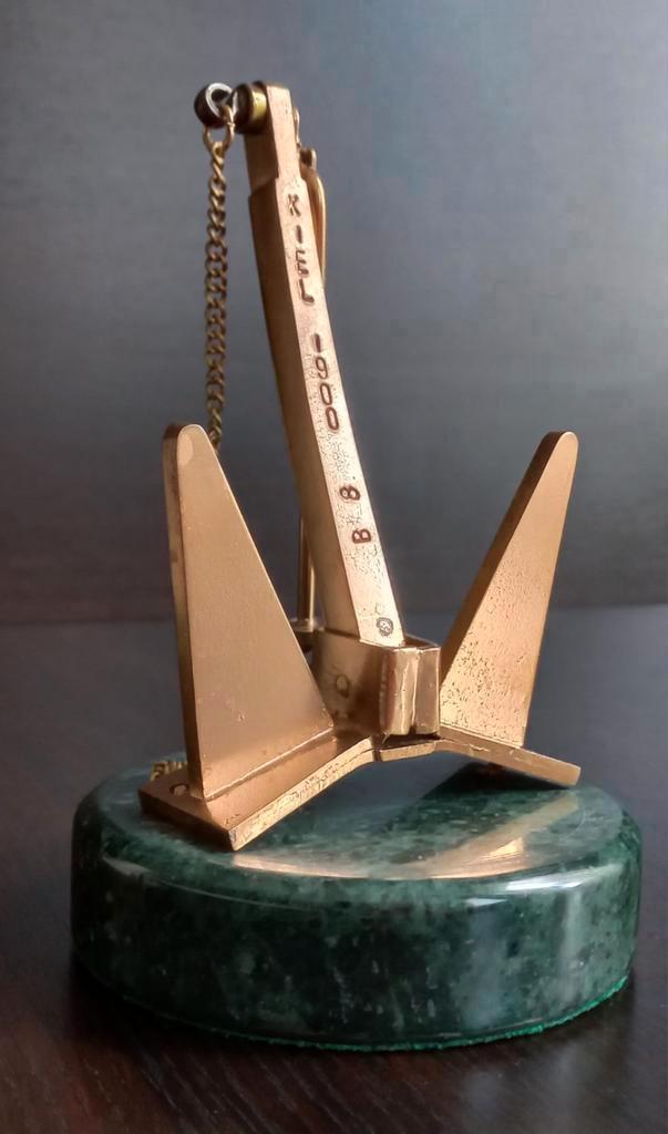 Antiek Scheepsanker "Kiel 1900"  B-8 op marmeren voet, Antiek en Kunst, Antiek | Kantoor en Zakelijk, Ophalen of Verzenden