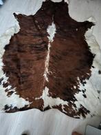 Prachtige koeienhuid vloerkleed, Huis en Inrichting, Stoffering | Tapijten en Kleden, Ophalen, Gebruikt, 100 tot 150 cm, Bruin
