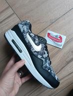 Nike Air Max 1 Floral EU 41, ., Zwart, Nike, Ophalen of Verzenden