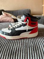 Puma schoenen, Ophalen of Verzenden, Zo goed als nieuw, Sneakers of Gympen