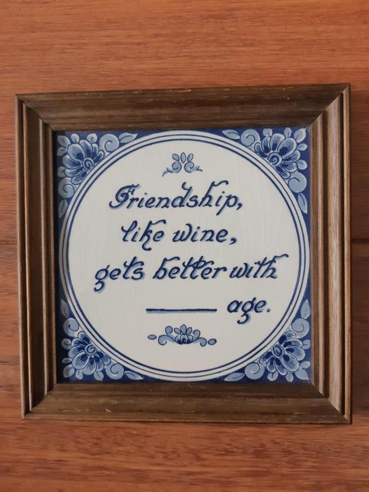 Ingelijste Delfts blauwe tegel 15x15cm 'Friendship, like...', Antiek en Kunst, Antiek | Wandborden en Tegels, Ophalen of Verzenden