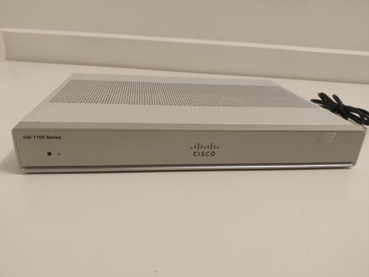 Cisco C1117-4P ISR 1100 Series Router, Computers en Software, Routers en Modems, Zo goed als nieuw, Router, Ophalen of Verzenden