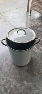 Email zinken emmers potten kachelpook hoefijzer en meer, Ophalen