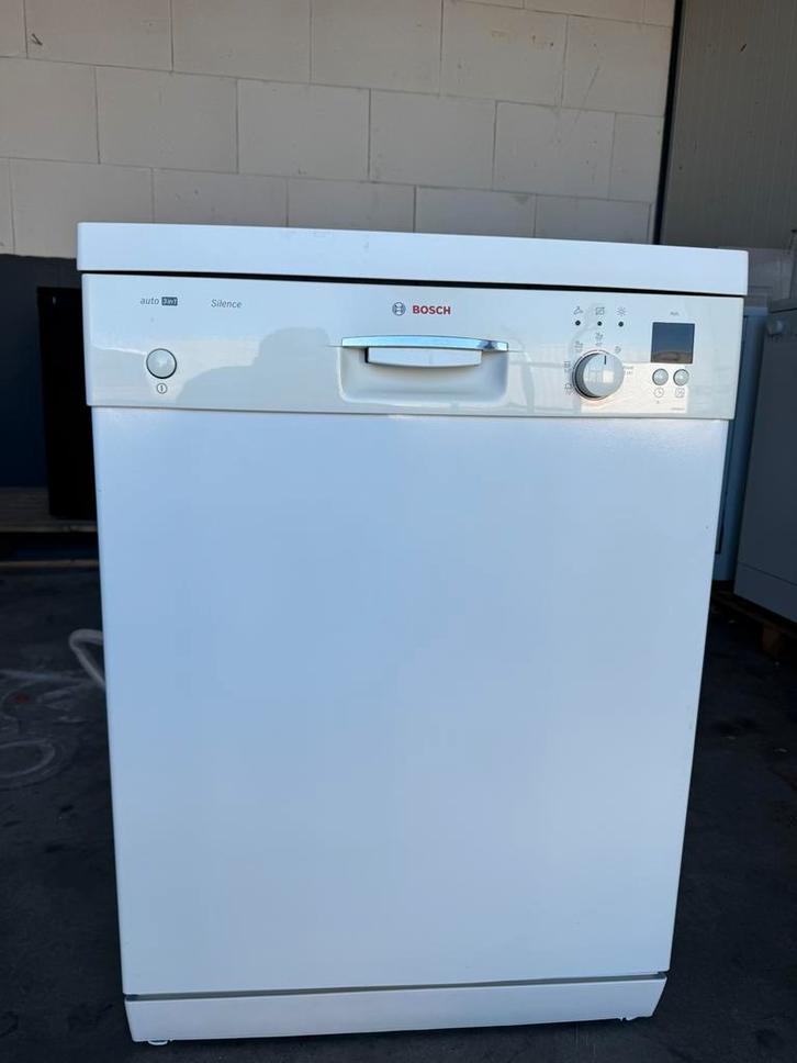 BOSCH Silence vaatwasser vrijstaand wit 3in1 A+ met GARANTIE, Witgoed en Apparatuur, Vaatwasmachines, Zo goed als nieuw, Vrijstaand