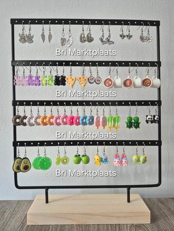 NIEUW oorbellen, cadeautje, kleinigheidje beschikbaar voor biedingen