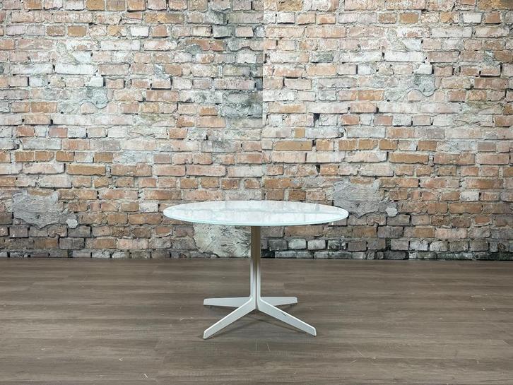 Fritz Hansen Space bij TheReSales, Huis en Inrichting, Tafels | Salontafels, Zo goed als nieuw, Minder dan 50 cm, 50 tot 100 cm