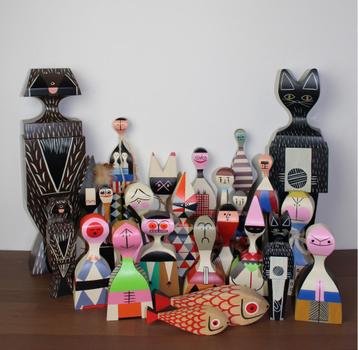 60x Vitra Wooden Dolls - Diverse Varianten beschikbaar voor biedingen
