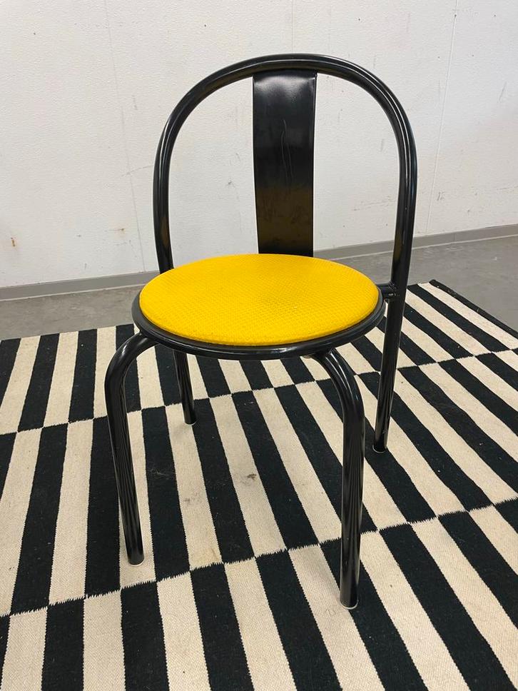 Zeldzame Vintage Ikea Memphis Stoel, Huis en Inrichting, Stoelen, Gebruikt, Eén, Metaal, Zwart, Ophalen of Verzenden