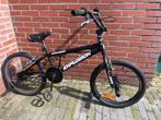Cross fiets/ freestyle 20 inch kleur zwart, Staal, Gebruikt, Voetsteunen, Ophalen