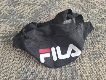 Fila heuptas / Fila heuptasje - zo goed als nieuw - original beschikbaar voor biedingen