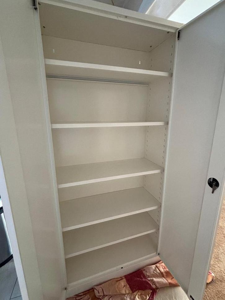 Inofec archiefkast cremewit met 5 legplanken, Huis en Inrichting, Kasten | Roldeurkasten en Archiefkasten, Zo goed als nieuw, 150 tot 200 cm