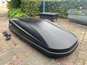 Thule Ocean 200 dakkoffer 450 liter te huur beschikbaar voor biedingen