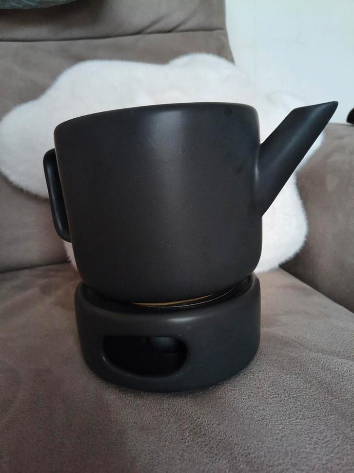 Zwarte theepot met warmhouder - Gusta Fika, Huis en Inrichting, Keuken | Keukenbenodigdheden, Zo goed als nieuw, Ophalen