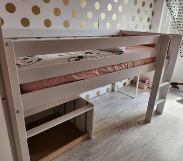 Halfhoogslaper Jip, wit/roze beschikbaar voor biedingen