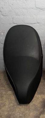 vespa sprint zadel, Ophalen of Verzenden