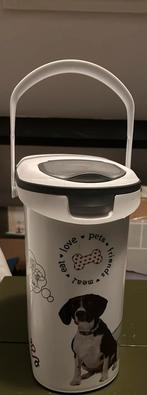 Curver Voerton hond/kat, Ophalen of Verzenden, Zo goed als nieuw