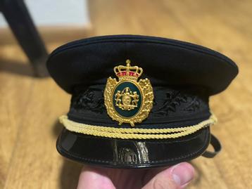 Vintage Deense Politie Officierspet beschikbaar voor biedingen