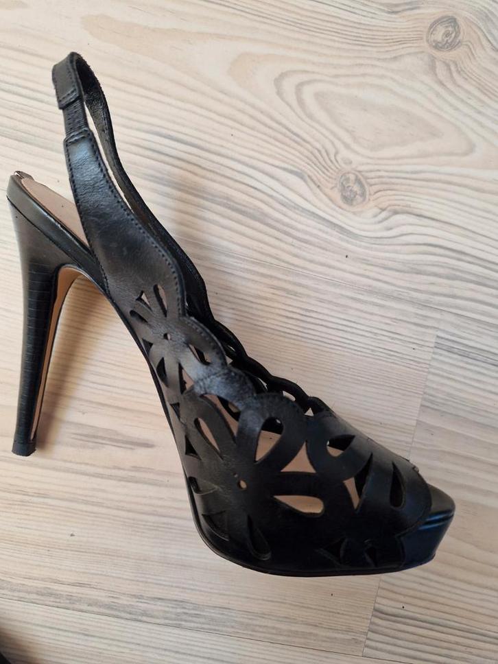 Guess Hoge Hakken - Maat 37, Kleding | Dames, Schoenen, Ophalen of Verzenden