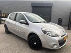 Renault Clio 1.5 dCi Night & Day Clima Leer Parkeersensoren, Voorwielaandrijving, Euro 5, Gebruikt, 4 cilinders