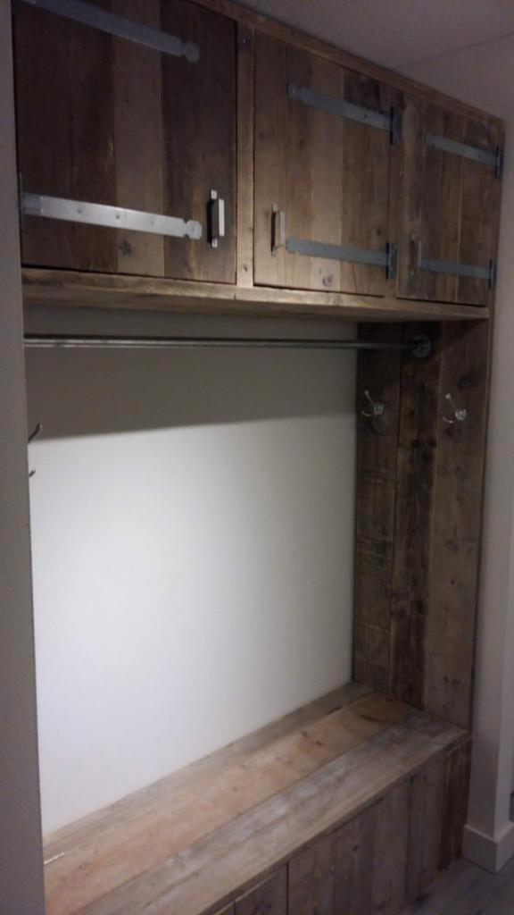 Kapstok Garderobekast van gebruikt steigerhout, Huis en Inrichting, Woonaccessoires | Kapstokken, Nieuw, Ophalen