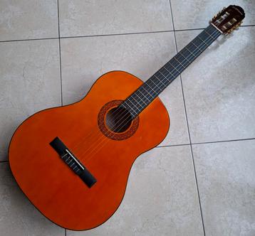 C. Giant Klassieke Gitaar - Goede Staat! beschikbaar voor biedingen