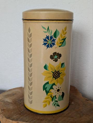 VINTAGE BESCHUITBUS VERKADE

DECOR BLOEMEN EN BLADEREN  beschikbaar voor biedingen