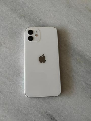 iPhone 12 64GB – Zeer netjes! beschikbaar voor biedingen