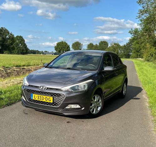 Hyundai i20 1.2i HP Blue | Stoelverw. | Stuurverw. | Dealer, Auto's, Hyundai, Particulier, i20, Airbags, Alarm, Bluetooth, Bochtverlichting