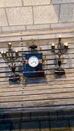 Antiek kaststel klokstel met twee kandelaars, Ophalen of Verzenden