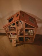 Houten poppenhuis, Ophalen, Zo goed als nieuw, Poppenhuis