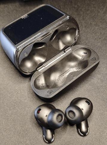 JBL Tour Pro 3 (Zwart) beschikbaar voor biedingen