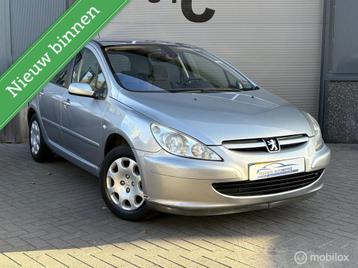 Peugeot 307 1.6-16V Griffe Automaat/Cruise controle/airco beschikbaar voor biedingen