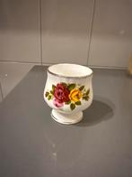 Vintage Royal Albert Old Country Roses Eierdopje, Antiek en Kunst, Ophalen of Verzenden