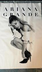 Ariana grande poster, Verzamelen, Deurposter of groter, Ophalen of Verzenden, Muziek, Rechthoekig Staand