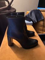 Dames Prada laarzen (M38,5), Ophalen of Verzenden, Zo goed als nieuw, Zwart