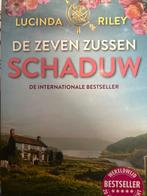De Zeven Zussen - Schaduw (Lucinda Riley) - Mooie Staat, Ophalen of Verzenden, Zo goed als nieuw, Nederland