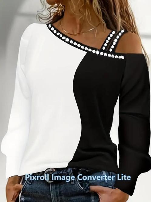 R101 zwart witte mooie blous, maat 5XL......................, Kleding | Dames, Grote Maten, Nieuw, Blouse of Tuniek, Zwart, Ophalen of Verzenden