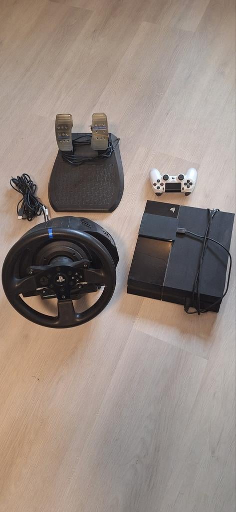 PS4 + Trustmaster T300 + SSD + Controller - Complete Set, Spelcomputers en Games, Spelcomputers | Sony PlayStation 4, Gebruikt