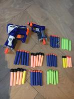 2 Nerf pistooltjes + 45 pijltje, Ophalen, Zo goed als nieuw
