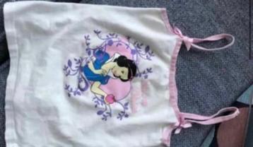 Wit hemdje in maat 110/116 sneeuwwitje beschikbaar voor biedingen