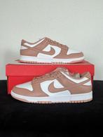 Nike Dunk Low Rose Whisper - Maat 40 / US 8,5W, Kleding | Dames, Schoenen, Nike, Nieuw, Ophalen of Verzenden, Sneakers of Gympen