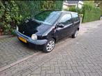 Te koop Renalt Twingo 2002 nieuwe apk 182262 km, Stof, 4 cilinders, Zwart, Particulier