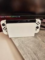 Nitendo switch oled met mario party jamboree, Spelcomputers en Games, Spelcomputers | Nintendo Switch, Ophalen of Verzenden, Zo goed als nieuw