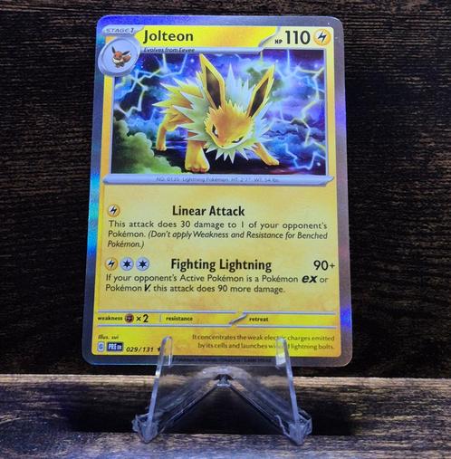 Jolteon Holo 029/131 Prismatic Evolutions, Hobby en Vrije tijd, Verzamelkaartspellen | Pokémon, Nieuw, Losse kaart, Foil, Verzenden