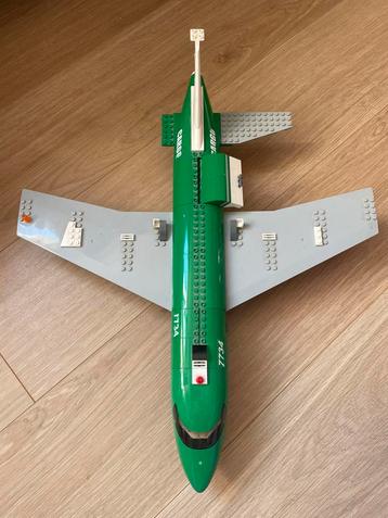 Incompleet vrachtvliegtuig Lego beschikbaar voor biedingen