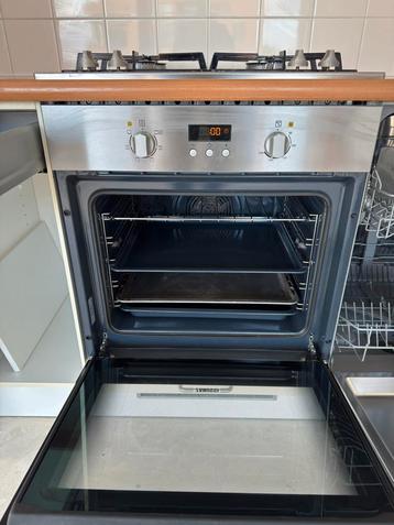 Zanussie Gasfornuis met Oven beschikbaar voor biedingen