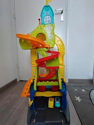 Fisher-Price zit & sta racebaan beschikbaar voor biedingen
