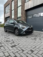 Toyota Aygo x-First 5D 2018 stoelverwarmming/leder/Carplay, Voorwielaandrijving, Zwart, 4 stoelen, Bedrijf
