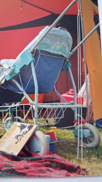 wandelwagen / kinderwagen beschikbaar voor biedingen
