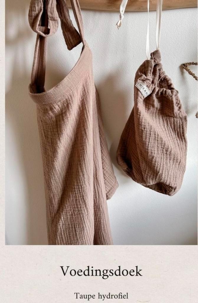 Voedingsdoek. Nieuw van Mikamoon., Kinderen en Baby's, Kindermode-accessoires, Nieuw, Ophalen of Verzenden